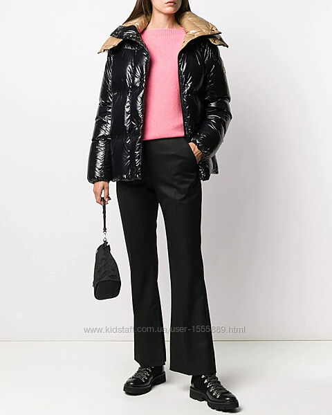 Жіночий пуховик в стилі moncler. розмір s