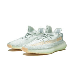 Кросівки для жінок yeezy boost. розмір 37