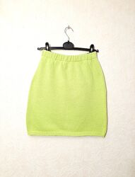 Трикотажная тёплая юбка мини салатовая зелёная на резинке женская