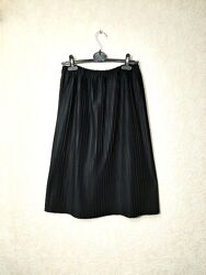 Красивая юбка плиссированная чёрная на поясе с резинкой трикотиновая