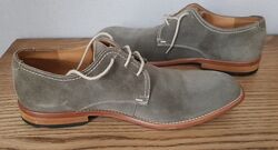 Чоловічи туфлі німецького бренду Lloyd, стиль Дербі.