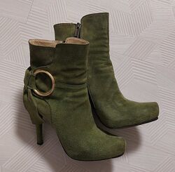 Ботильйони жіночі Fellini 38 р.