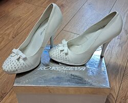 Белые свадебные туфли, р36 каблук 11см