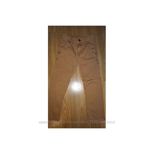 Джинсы летние бежевые на мальчика 4 года 104р.