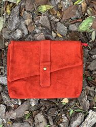 Замшевий червоний клатч Еden, Італія