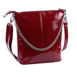 Шкіряна крос-боді з ланцюжком, кольори в асортименті