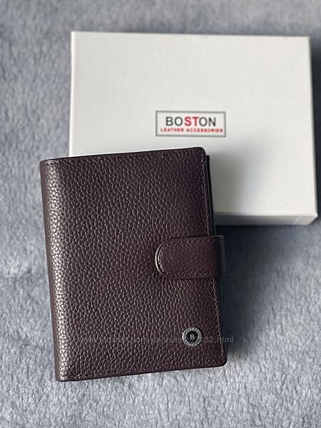 Шкіряний чоловічий коричневий гаманець Boston B124