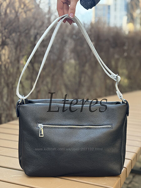 #10: чорно-біла