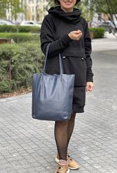 #4: темно-синя