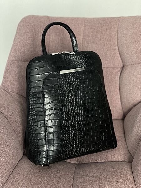 Шкіряний чорний рюкзак під крокодила, Італія