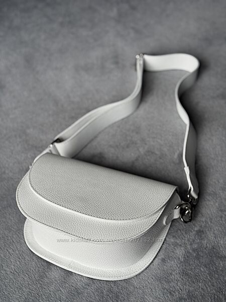 Шкіряна біла крос-боді, Італія