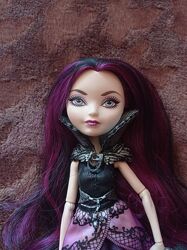 Ever after high Raven Queen базова