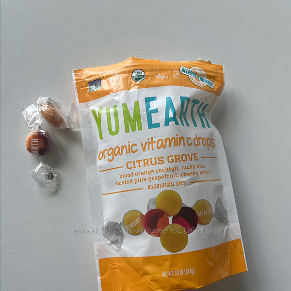 YumEarth, органічні льодяники з вітаміном C, зі смаком цитрусових, 93,5 г