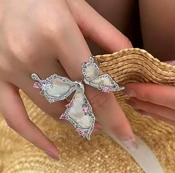 Потрясающее кольцо Бабочка метелик бижутерия прикраси украшение крупное 