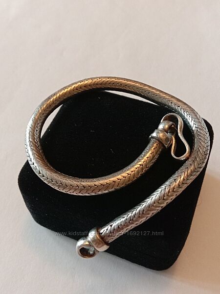 Антикварный браслет серебряный имитирует тело змеи 