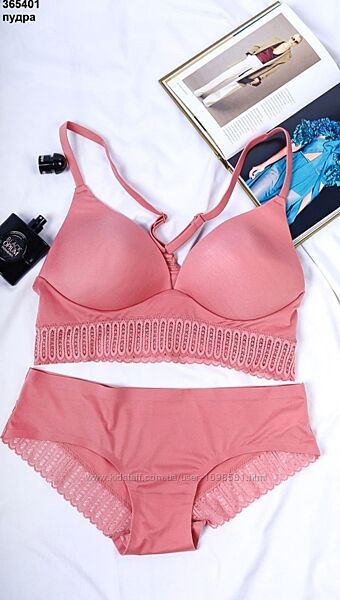 Комплект жіночої білизни M, L РАСПРОДАЖА