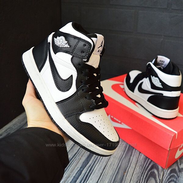 Nike Air Jordan 1 Retro кроссовки найк аир джорданы кросовки