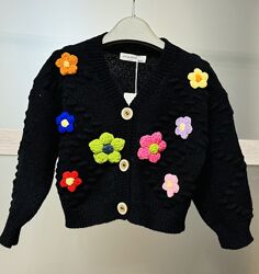 Кофтинка з квітами 