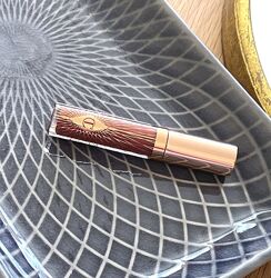 Колагеновий блиск Charlotte Tilbury Collagen Lip Bath. Оригінал