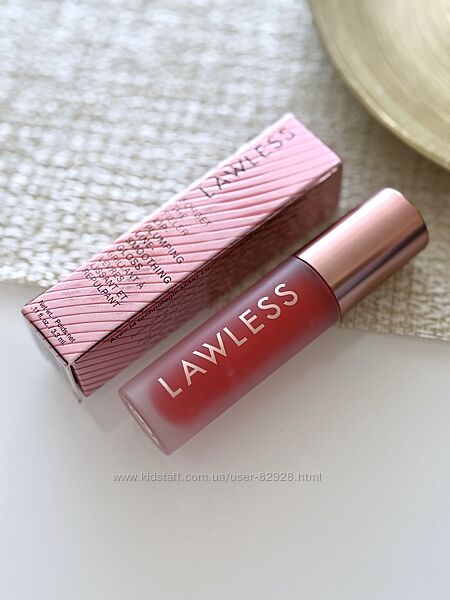 Блиск для губ з ефектом збільшення Lawless Forget The Filler Lip Plumper