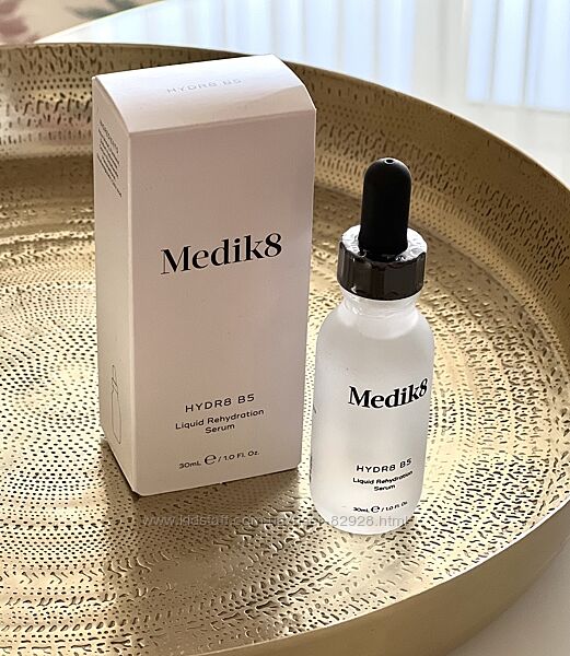 Зволожуюча сироватка для обличчя Medik8 Hydr8 B5 Liquid Rehydration Serum