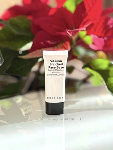 Вітамінна основа під макіяж Bobbi Brown Vitamin Enriched Face Base