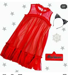 Червона сукня 