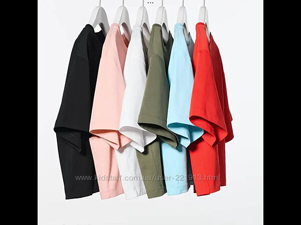 Uniqlo C футболка
