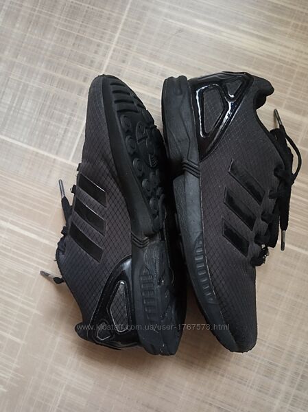 Кроссовки Adidas размер 33