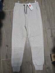 Теплые спортивные штаны для девочки на флисе 