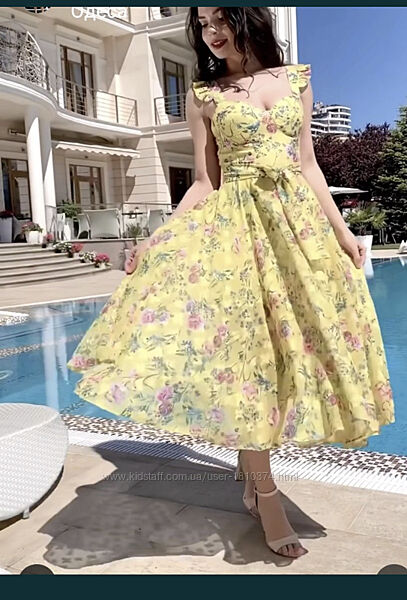 Шикарна шифонова сукня ,  м