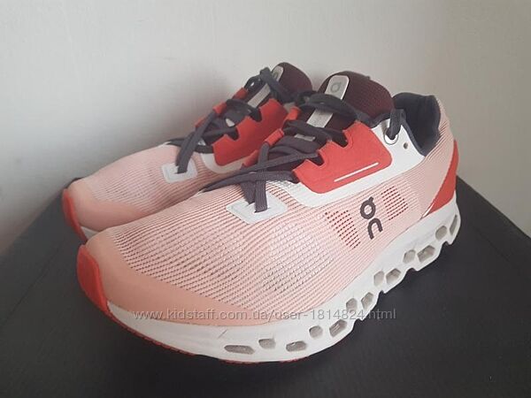 On running 39.99208 cloudstratus rose  red women&acutes running shoes