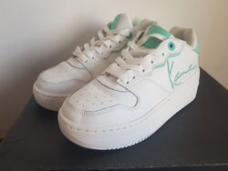 Karl Kani  38.5p
