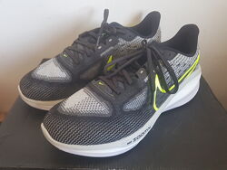 Nike vomero 17  44p.