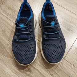 Crocs кросівки