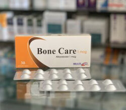 Bone Care Бон Кер Вітамін регулятор кальцієво-фосфорного обмін 1мкг 30 капс