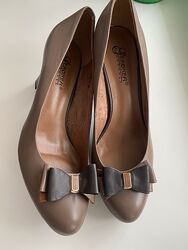 Шкіряні туфлі GERONEA, розмір 40