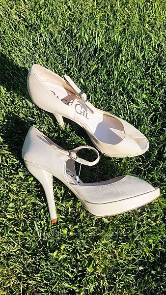 Paco Gil - розкішні шкіряні туфлі босоніжки -39р.  