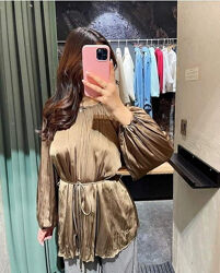 Атласна блуза Zara з ефектом пліссе M-l