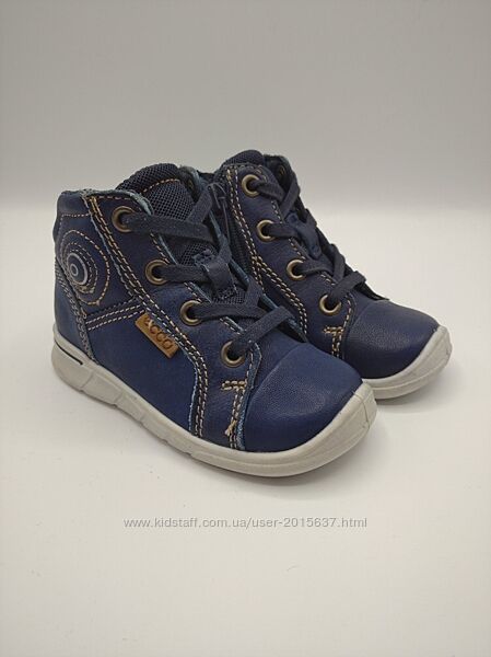 Оригинальные детские ботинки Ecco