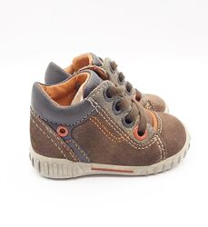 Оригінальні дитячі черевики Ecco