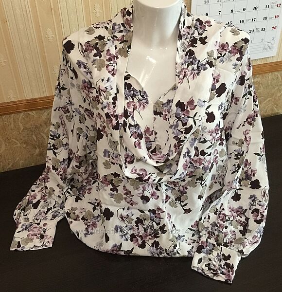 шикарная 100вискозная блузка в цветах XL