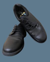 туфлі чорного кольору, шкіряні 22см/35