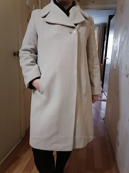 Продам драповое женское пальто демисезонное размер 46