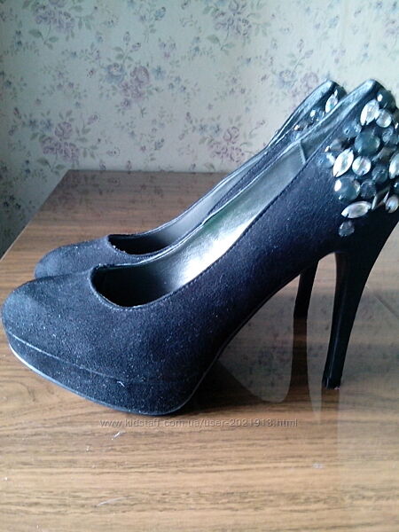 Женские туфли New Look р.39