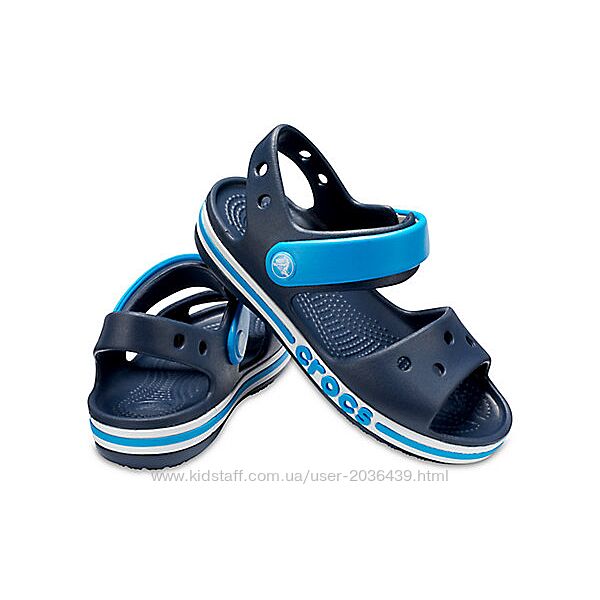 Сандалі crocs sandal bayaband на хлопчика синие серые камуфляжные