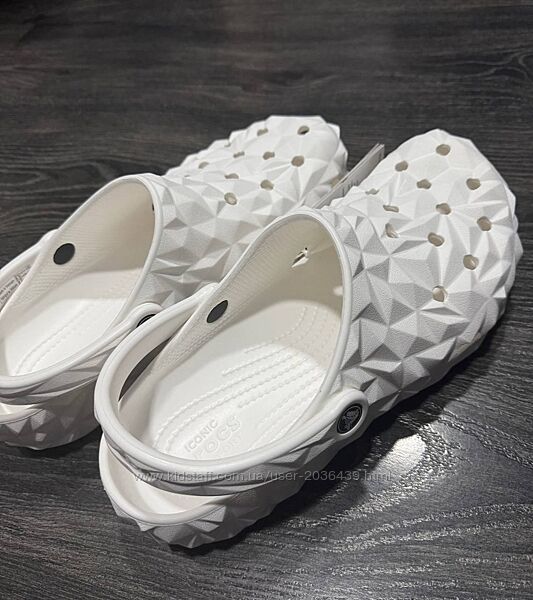 Crocs geometric white original крокси белые унисекс геометрия 36 37 38 39 4