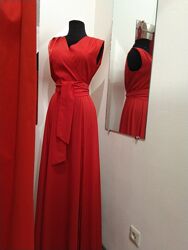 Шикарное длинное красное платье  недорого