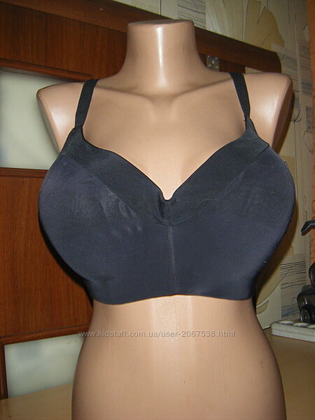 Комфортный черный бюстгальтер 40Е