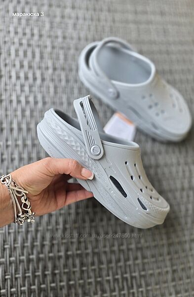 Сабо новинка Crocs Off Grid Clog Light Grey 209431-007 J5 w7-37/38